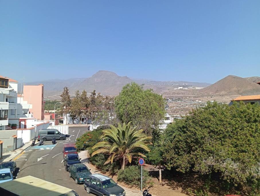 Muy Bonito Piso En Los Cristianos Centro Екстериор снимка